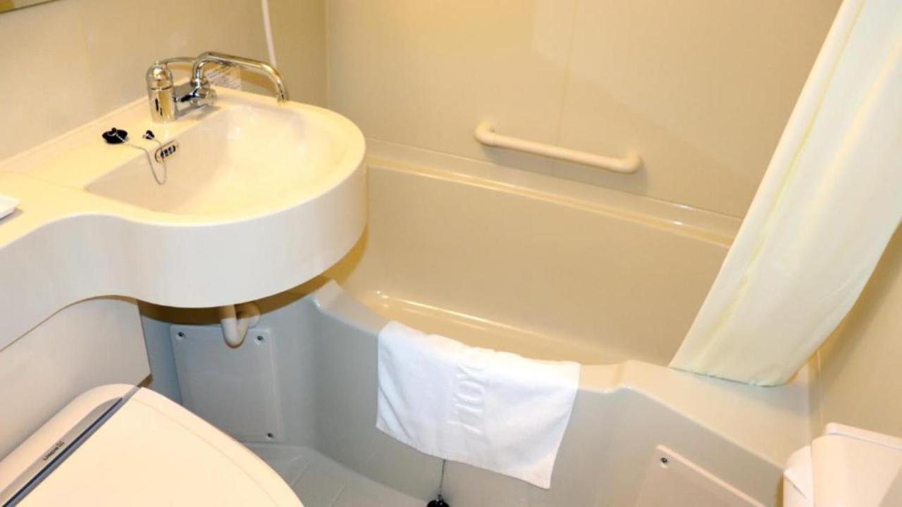 Toyoko Inn Tokyo Akabane-eki Higashi-guchi Eksteriør billede