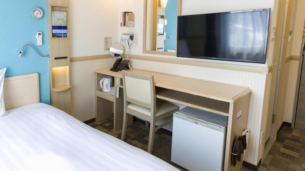 Toyoko Inn Tokyo Akabane-eki Higashi-guchi Eksteriør billede
